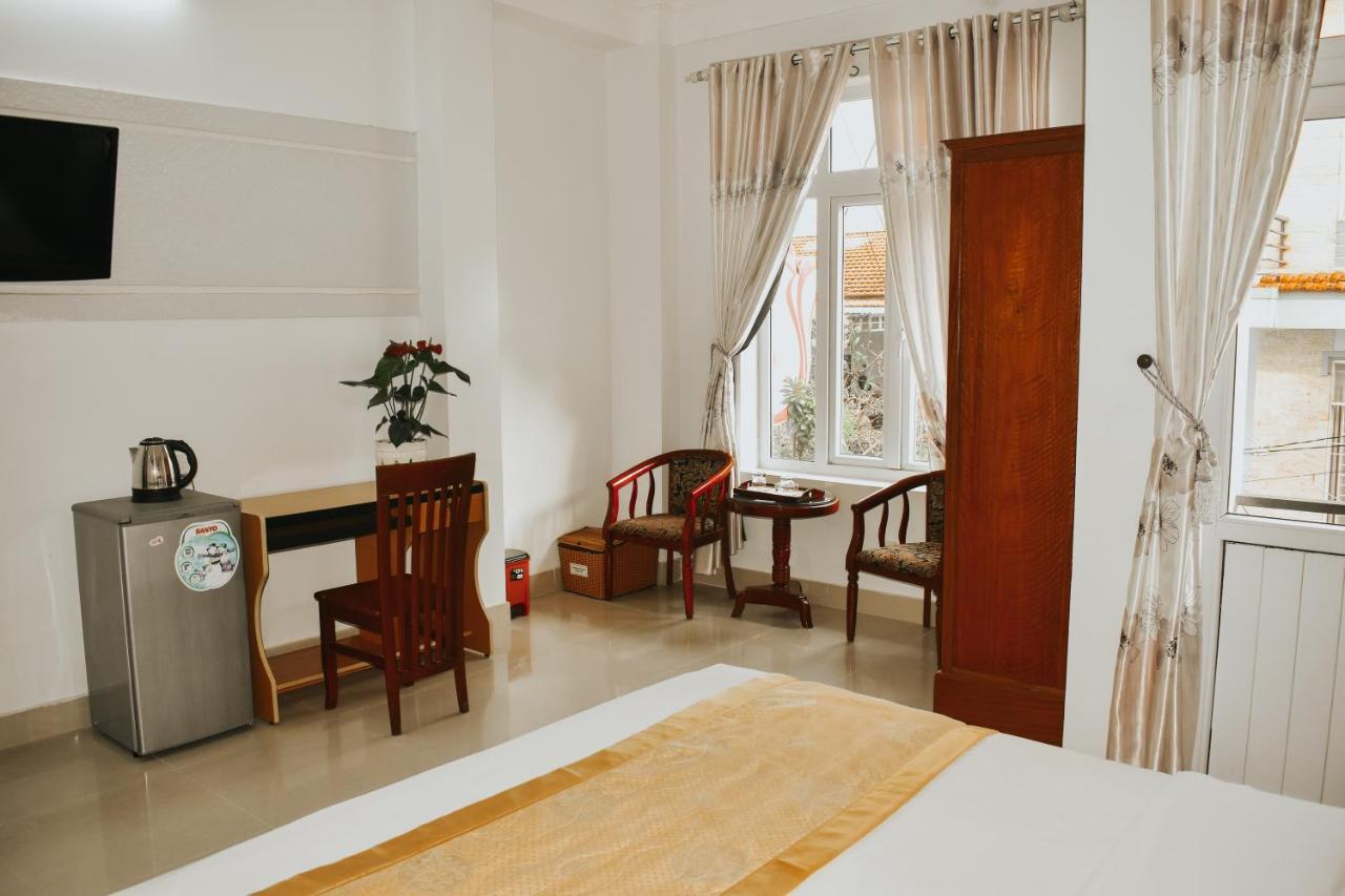 Hue Harmony Hotel Bagian luar foto